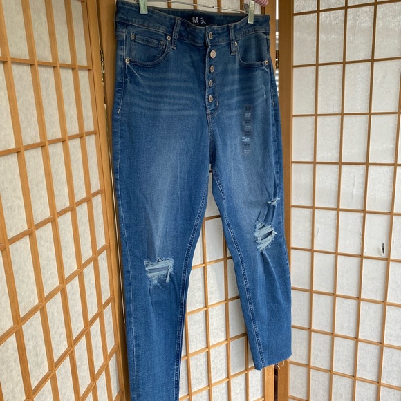 Gap High Rise Distressed Buttoned Jean Legging SZ 12/31 Short NWOT - Picture 4 of 13